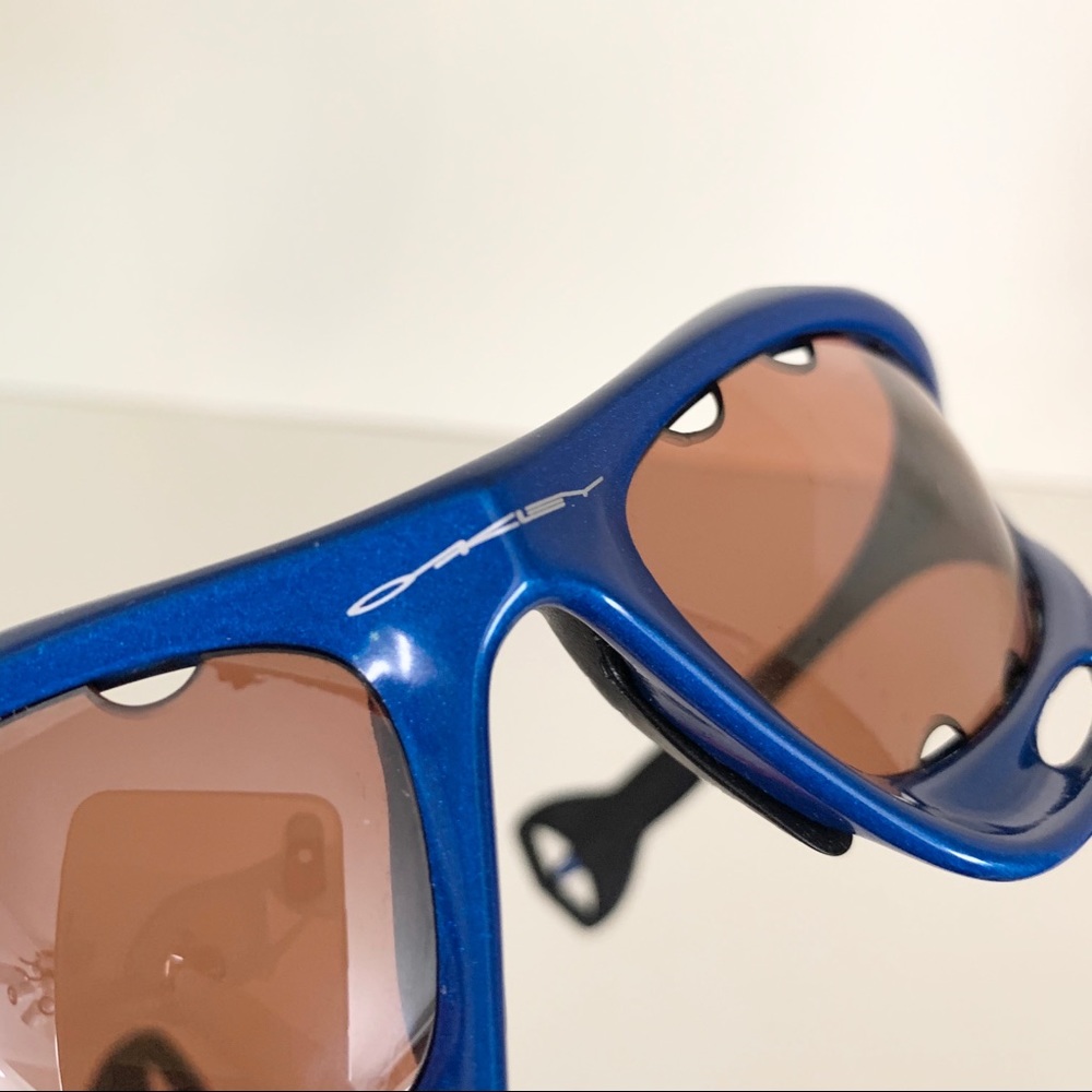 Vintage Oakley OG Pro racing jacket sunglasses in blue - Picture 15 of 16